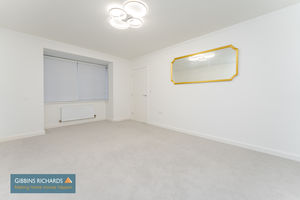 Sitting Room- click for photo gallery